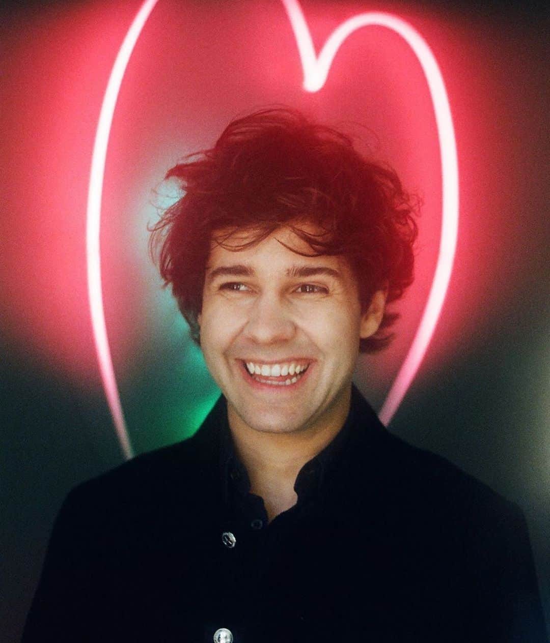 YouTubeさんのインスタグラム写真 - (YouTubeInstagram)「Dreamers like @daviddobrik remind us that greatness can come from anywhere. Thank you for using your platform to support DACA.」6月19日 5時59分 - youtube