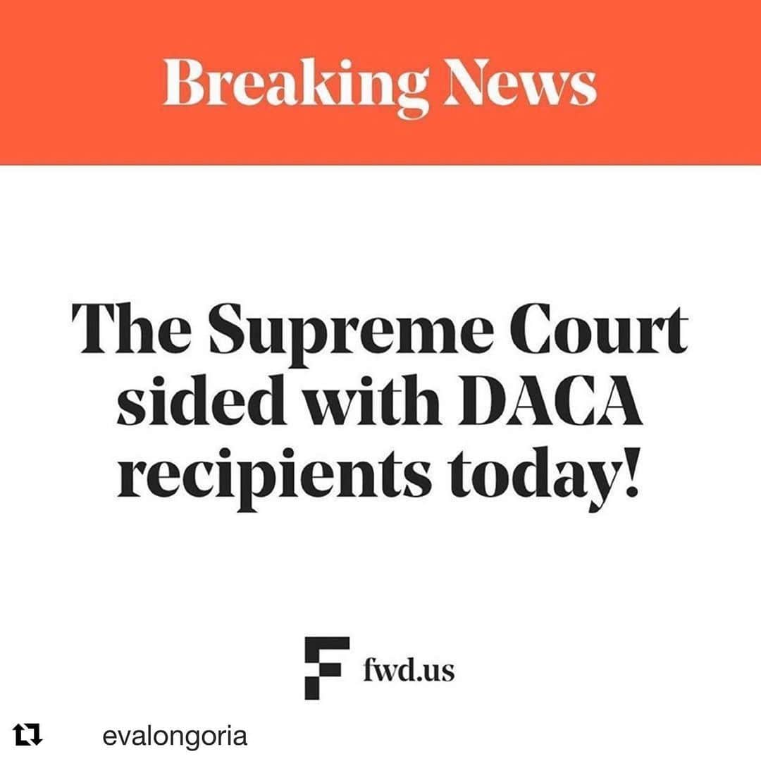 ケニー・オルテガさんのインスタグラム写真 - (ケニー・オルテガInstagram)「The United States Supreme Court came through again today protecting our Undocumented Dreamers! 👏🏼🇺🇸」6月19日 15時30分 - kennyortegablog