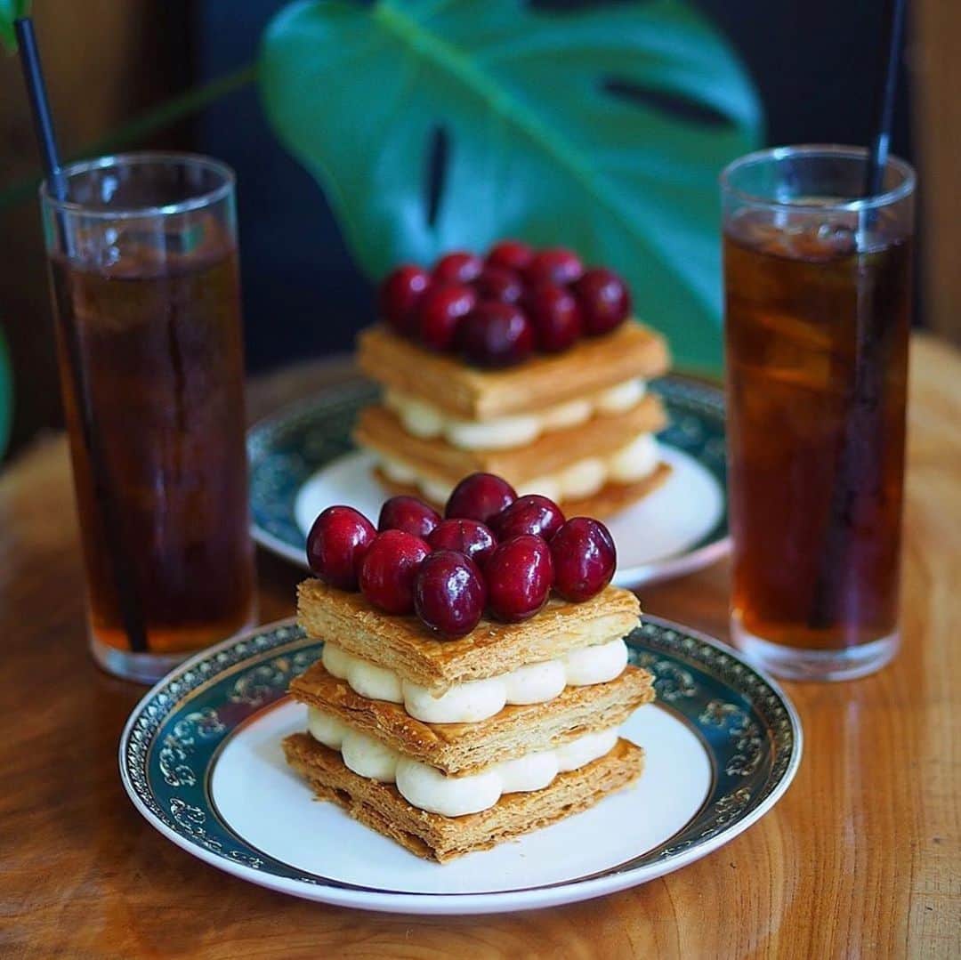 RETRIP<リトリップ>グルメのグルメインスタ