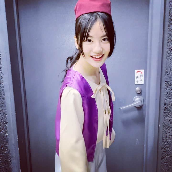 ニコ☆プチのインスタグラム：「アラジンなりきりルキさん💫﻿ ﻿ ﻿ じゅうたんのゆれも表現してます﻿ ﻿ ﻿ ﻿ イケメンでしょ？😁﻿ ﻿ ﻿ #ニコプチ﻿ #関谷瑠紀﻿ #アラジン」