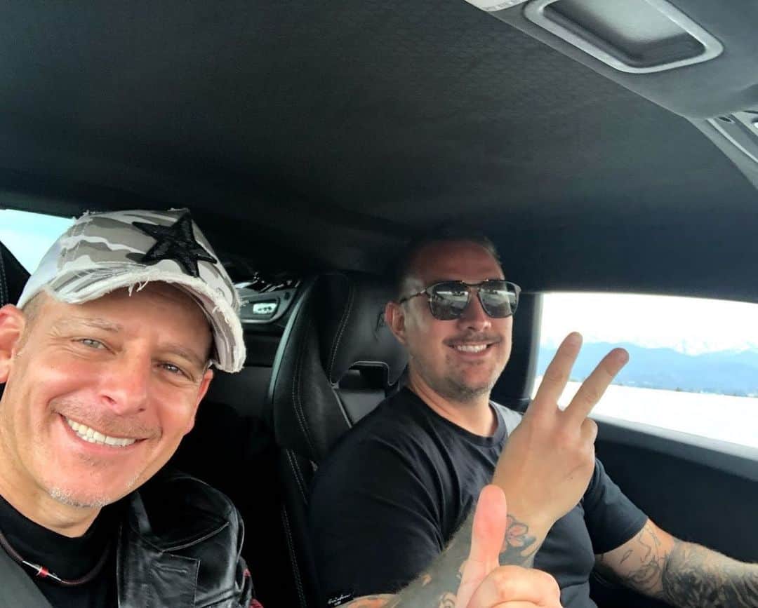 スティーブのインスタグラム：「Who would like to see another trip to Japan with #DDE @dailydrivenexotics again soon?? What a fun time that was. Can’t wait to do it again one day soon!! @damonfryer @dave_dde @2nino3 @worldxseriesrally @asu0711 また日本に行きたいなぁ🇯🇵」