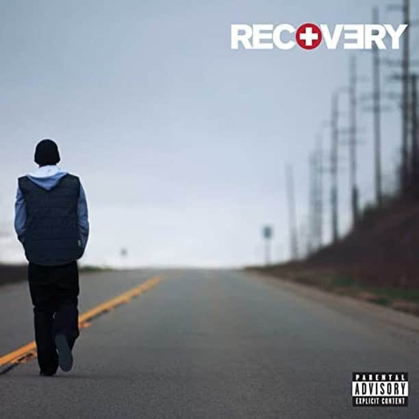 Vevoさんのインスタグラム写真 - (VevoInstagram)「It's been that long already? From “Not Afraid” to “No Love,” catch your favorite videos from @Eminem’s ‘Recovery’ album, on it’s 10 year anniversary, with our playlist. 🏥 ⠀⠀⠀⠀⠀⠀⠀⠀⠀ ▶️[Link in bio] #Eminem #Recovery」6月19日 9時01分 - vevo