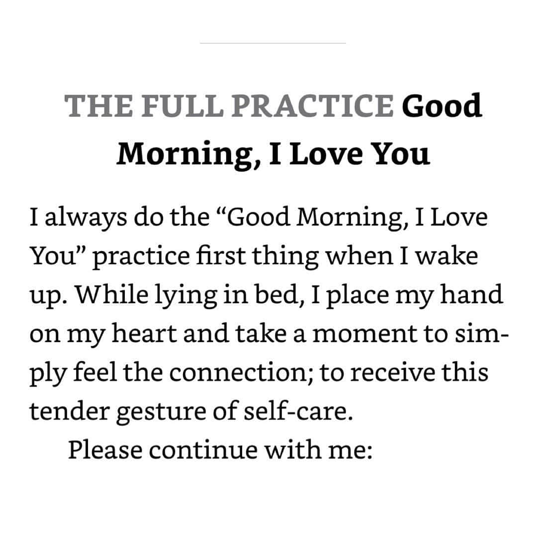 ビアンカ・ローソンさんのインスタグラム写真 - (ビアンカ・ローソンInstagram)「I know that there has been a real feeling of loneliness, isolation and disconnection for many as a result of all of the things that have been going on in the world literally and energetically as of late. It can be tempting to put nurturing ourselves and spirits last at times like these. It can feel hopeless or selfish, but we must. A practice that I find helpful is called “Good Morning, I love you”. So basically, every morning upon waking I put my hand on my heart, feel into the connection and greet myself with “Good morning. I love you Bianca.” And then I sometimes send that gesture of love out to anyone that comes into my mind that morning as well. We don’t have to wait for someone else to say ‘I love you’. We can say it to ourselves. We can give this blessing of love to ourselves. Try it and let me know how it feels and if it’s helpful to you. Good evening. I love you.🤍 #goodmorningiloveyou #healingisaprocess」6月19日 9時13分 - biancajasminelawson