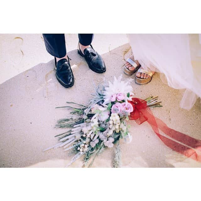 ハワイフォトウェディングのCheers Weddingさんのインスタグラム写真 - (ハワイフォトウェディングのCheers WeddingInstagram)「ハワイのフォトツアーならCheers Wedding ﻿ ﻿ ハワイウェディング専門のプロデュース会社だからこそ叶う。﻿ ハワイウェディングフォトツアー🌴﻿ ﻿ ***********************﻿ ﻿ 🌼緊急コロナ復活キャンペーン🌼﻿ ﻿ ①今回限りの特別特典『アップグレード＄400分』﻿ プレゼント！﻿ ﻿ ②2週間前迄キャンセル可能。﻿ ﻿ ③日程変更料無料﻿ ﻿ ﻿ ※こちらのキャンペーンを適応される場合は、お申込みプラン料金が前払いとなります。﻿ お申し込みフォームにご入力いただいたクレジットカードにてご決済させて頂きます。 ﻿ ﻿ ※新規お申込み時限定特典です。 ﻿ ﻿ ※キャンペーンをご利用の際は必ずお申込み時にお伝えください。お申込み後の適用はお受け出来かねます。 ﻿ ﻿ ※他キャンペーンとの併用不可となります。 ﻿ ﻿ ※こちらのキャンペーンにつきましては、現状況による特別なキャンペーンとなっております。﻿ キャンペーンにつきましては、余儀なく終了致します事予めご了承くださいませ。﻿ ﻿ ﻿ ﻿ *********************** ﻿ 【お問合せ】﻿ https://www.cheerswedding.jp﻿ ☎︎0120-128-828﻿ 平日11:00〜19:00／土日祝10:00〜19:00﻿ ***********************﻿ ﻿ ▼ウェディングパーク海外﻿ チアーズウェディングで検索﻿ ‭https://foreign.weddingpark.net/agentlist/100063‬/﻿ ﻿ ▼ウェディングフォトはこちら﻿ @cheers_photowedding ﻿ ﻿ #チアーズウエディング﻿ #ハワイウェディング﻿ #フォトウェディング﻿ #リゾートウェディング　﻿ #フォトツアー﻿ #ハワイ旅行﻿ #ハワイ挙式﻿ #ハワイ婚﻿ #cheerswedding﻿ #hawaiiwedding﻿ #日本中のプレ花嫁さんと繋がりたい﻿ #ウェディングニュース﻿ #プレ花嫁　﻿ #卒花嫁﻿ #前撮り　﻿ #後撮り﻿ #ハワイ前撮り ﻿ #ハワイ後撮り﻿ #結婚準備﻿ #ハワイフォトツアー﻿ #ウエディングフォト﻿ #フォトウェディング﻿ #ハワイハネムーン﻿ #ハネムーンフォト﻿ #ハワイビーチフォト  #ウェディングフォト ﻿ #コロナ結婚式﻿ #コロナ復活﻿ #花嫁応援企画」6月19日 11時10分 - cheers_photowedding