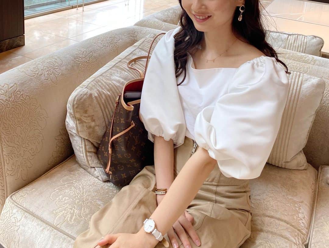 青山舞莉のインスタグラム：「#ミーコーデ」