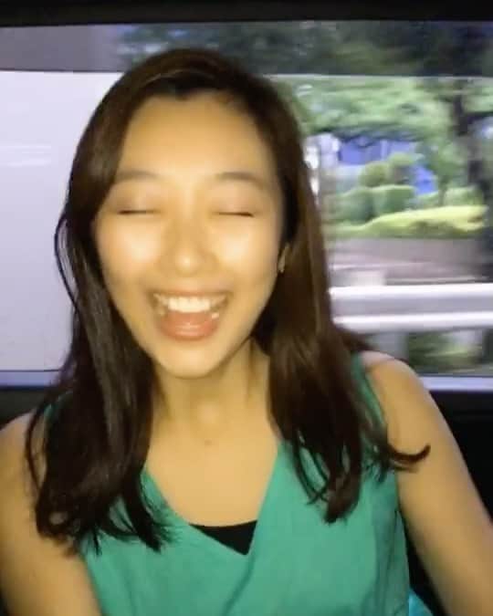 辻沙穂里のインスタグラム：「. Twitterとは別バージョンを(笑) TikTokが流行り始めた頃に撮ったもの。 ちょうど2年前です😊🎐🌻 #tiktok」