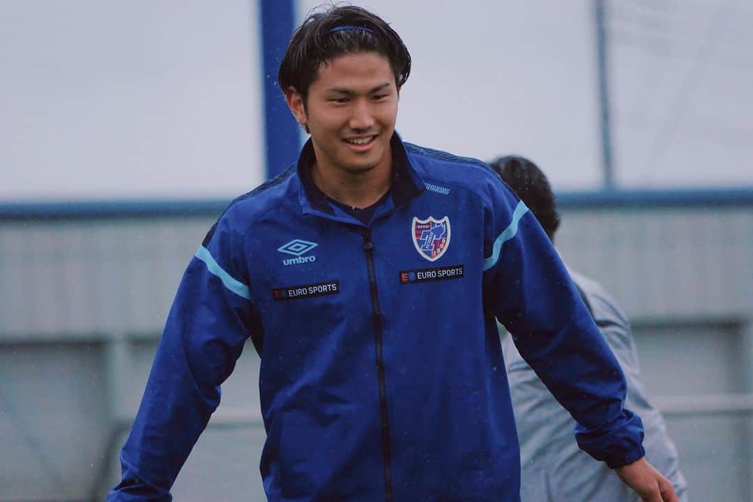 FC東京オフィシャルグッズさんのインスタグラム写真 - (FC東京オフィシャルグッズInstagram)「🔵🔴✨☺️ #SMILE ◡̈⋆ @fctokyoofficial  #FC東京 #fctokyo #tokyo」6月19日 14時55分 - fctokyoofficial