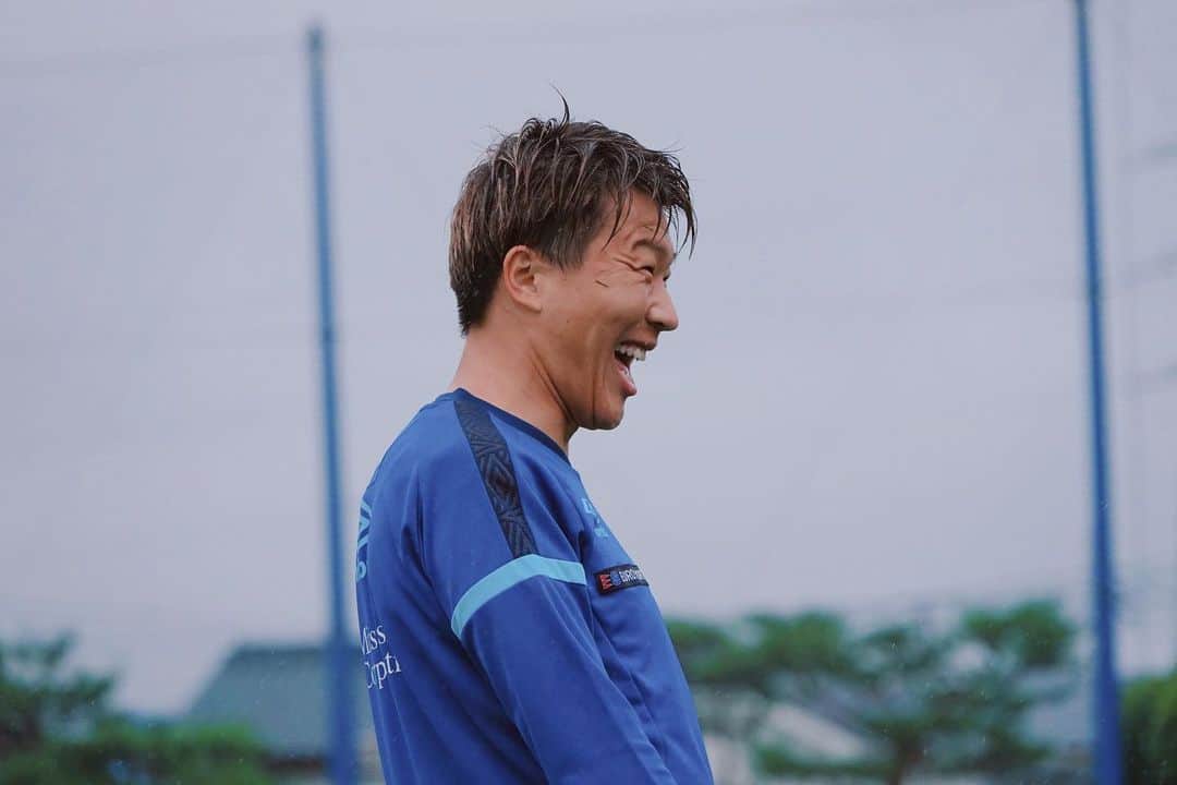 FC東京オフィシャルグッズさんのインスタグラム写真 - (FC東京オフィシャルグッズInstagram)「🔵🔴✨☺️ #SMILE ◡̈⋆ @fctokyoofficial  #FC東京 #fctokyo #tokyo」6月19日 14時55分 - fctokyoofficial