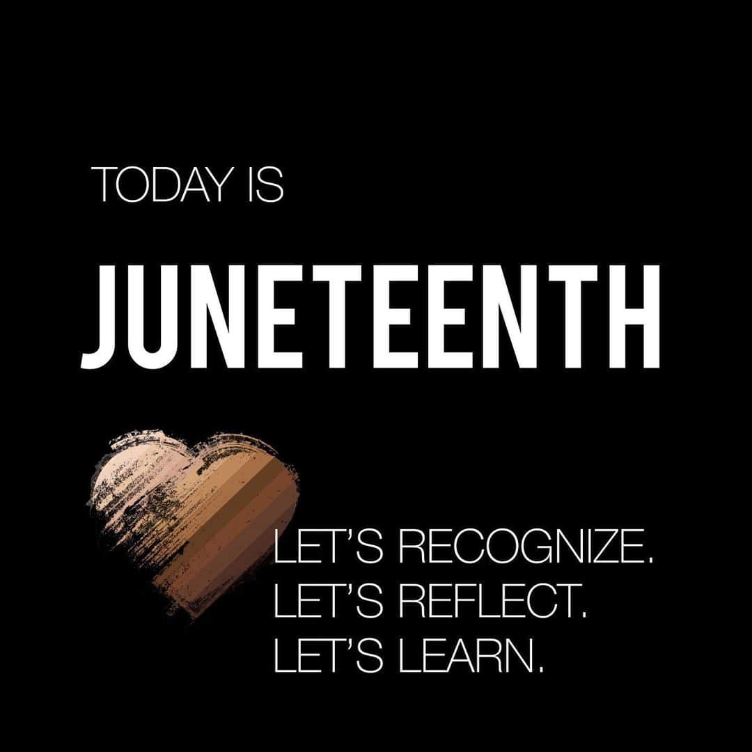 Maybelline New Yorkさんのインスタグラム写真 - (Maybelline New YorkInstagram)「Today let’s celebrate Juneteenth by reflecting, learning and recognizing there is more to be done. 🖤」6月20日 0時51分 - maybelline