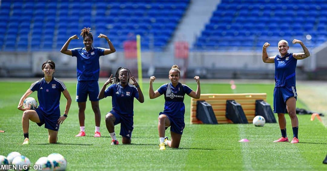 熊谷紗希さんのインスタグラム写真 - (熊谷紗希Instagram)「Première semaine de reprise ✅⚽️💪🏻 @ol 🔴🔵 Bon week-end à tous 🤩🙌🏻 皆様良い週末を😍 📸　@damienlgphoto」6月20日 0時53分 - kumagai1017