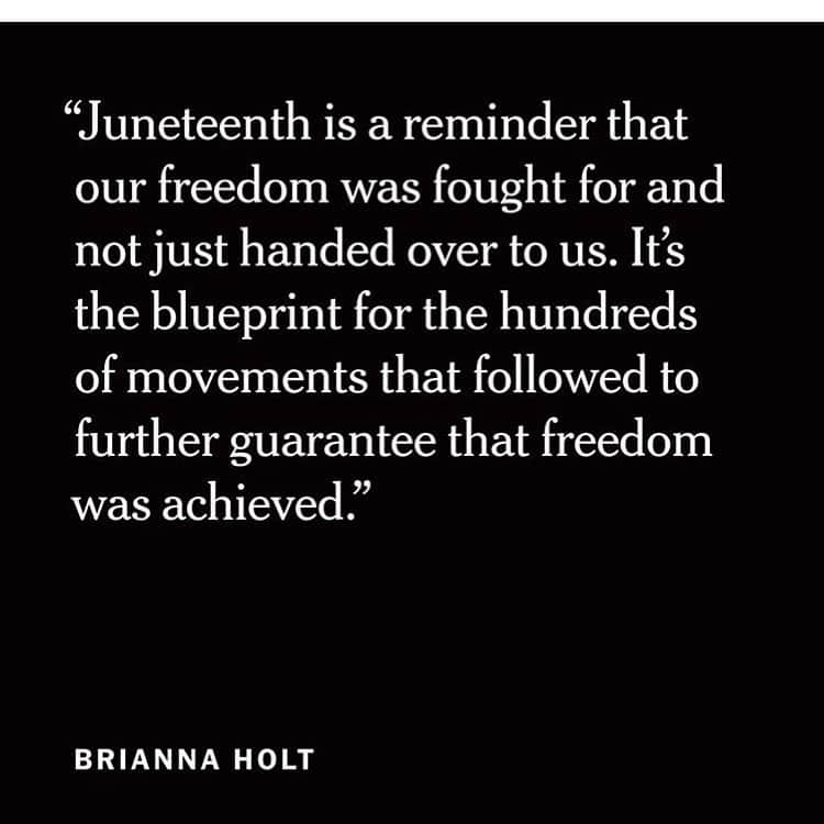 タマラ・ジョーンズさんのインスタグラム写真 - (タマラ・ジョーンズInstagram)「Happy Juneteenth !!! You should Thank your ancestors everyday for your days of life & what you’ve been able to achieve, without their consistent fight & persistence for freedom , your life would not be as it is today .. #JuneTeenth2020✊🏽 #Ancestors #25thdynasty 👑 #OurHistory」6月20日 1時26分 - tamjones1