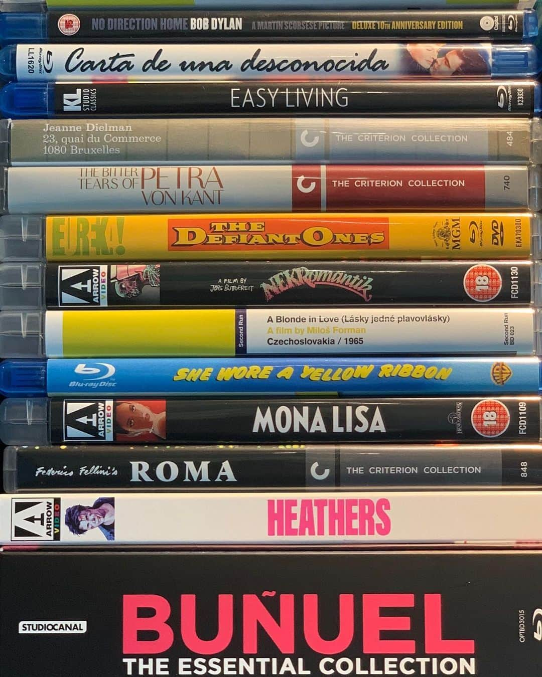 エドガー・ライトさんのインスタグラム写真 - (エドガー・ライトInstagram)「More of the recently watched (or rewatched) pile. Still staying home as much as possible.」6月19日 18時18分 - edgarwright