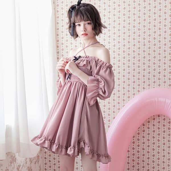 のインスタグラム：「DearMyLoveさんで水着の撮影をさせていただきました🥰 お洋服みたいに見えるけど水着なのがとっても可愛い👙  #dearmylove #swimwear #ディアマイラブ #水着」