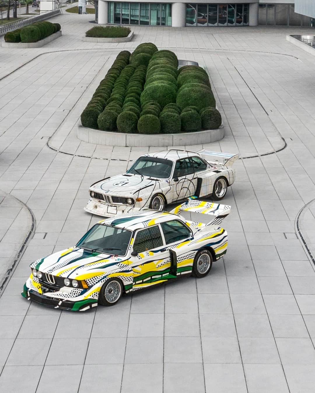 BMWさんのインスタグラム写真 - (BMWInstagram)「Over the past 45 years, 19 BMW Art Cars were created by different artists. Swipe for a glimpse, and don‘t miss the latest episode of BMW TODAY – now at @BMW IGTV. #BMW #BMWClassic #ArtCar」6月19日 18時40分 - bmw