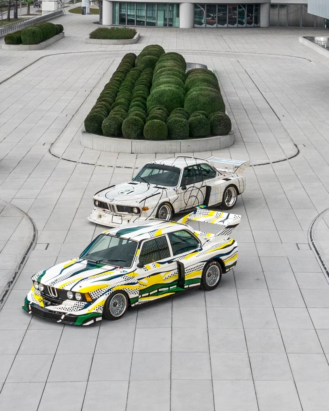 BMWのインスタグラム：「Over the past 45 years, 19 BMW Art Cars were created by different artists. Swipe for a glimpse, and don‘t miss the latest episode of BMW TODAY – now at @BMW IGTV. #BMW #BMWClassic #ArtCar」