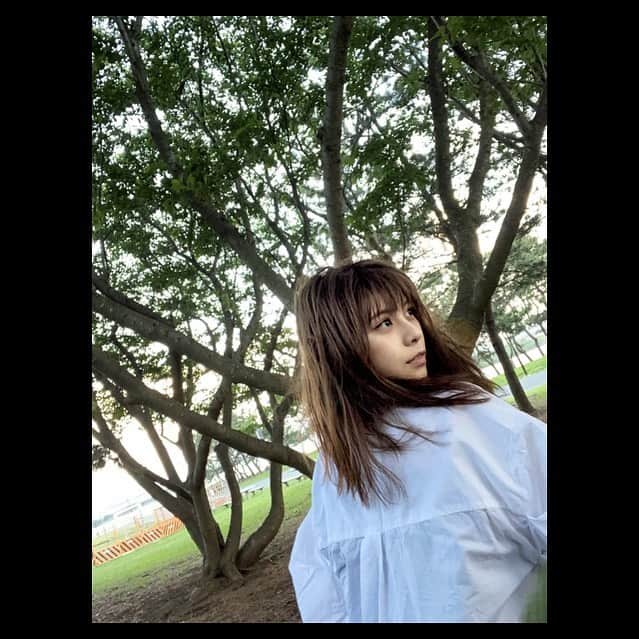 田中美麗さんのインスタグラム写真 - (田中美麗Instagram)「強風で髪ボサボサその①🍃  #田中美麗」6月19日 18時51分 - mirei_tanaka_