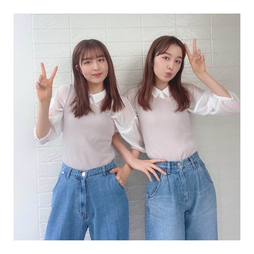 りかりこさんのインスタグラム写真 - (りかりこInstagram)「. 今日はPairPairさんの服でお揃いコーデ🍒 カラーはホワイトの他にも、 ベージュとラベンダーがあったよ〜 シアーシャツやっぱかわいいな〜！♡ 今流行りやから、みんなも是非 お揃いで着てみて♥ #りかりこ #リカリコグラム #双子 #双子コーデ #pairpair #ペアペア #プチプラコーデ #ペアルック #シミラールック #pairpair_pr #ファッション #コーディネート」6月19日 19時00分 - rikariko_official