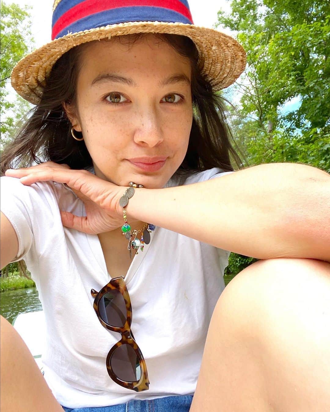 香華（KOuKA）のインスタグラム：「Grateful for time outside during the lockdown ☀️」