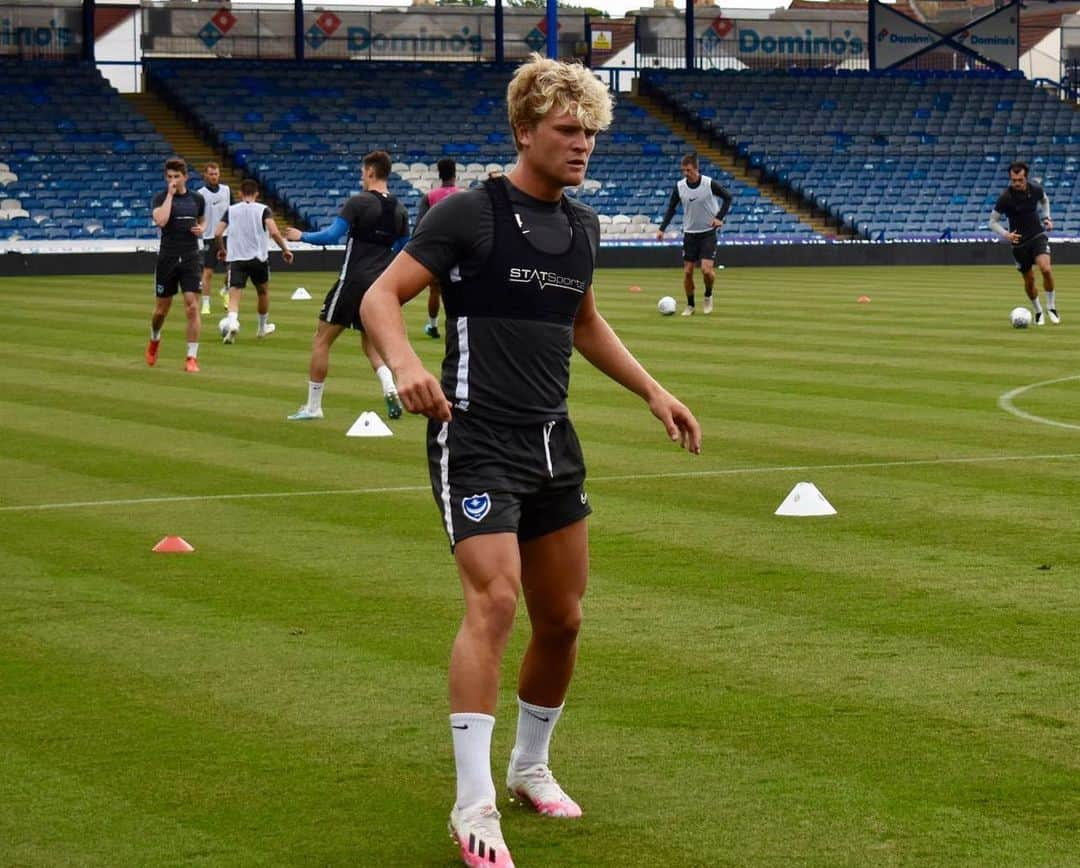 キャメロン・マクギーハンさんのインスタグラム写真 - (キャメロン・マクギーハンInstagram)「Back at Fratton Park @officialpompey bless ya」6月19日 20時40分 - cameronmcgeehan