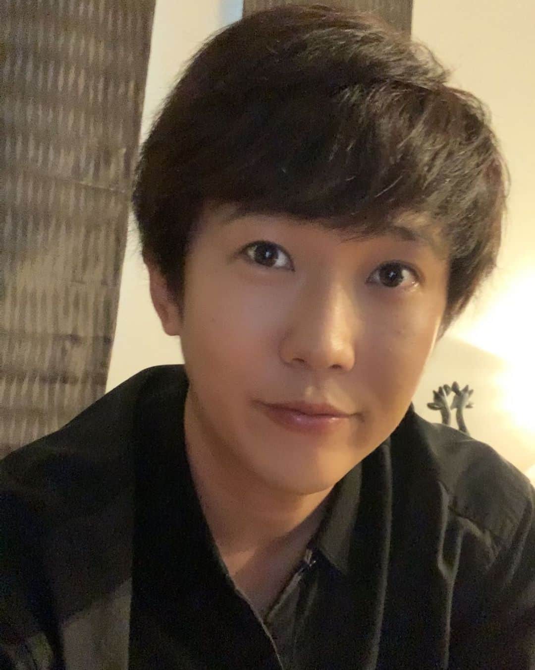 金子貴俊のインスタグラム：「皆様から頂いた質問にお答えする動画撮影をしましたー(^^)収録に1時間半！ 喋りすぎた💦 編集がどうなることやら💦今までで最長の素材😵編集頑張るぞー💪  #質問#動画撮影#YouTube#金子貴俊チャンネル」