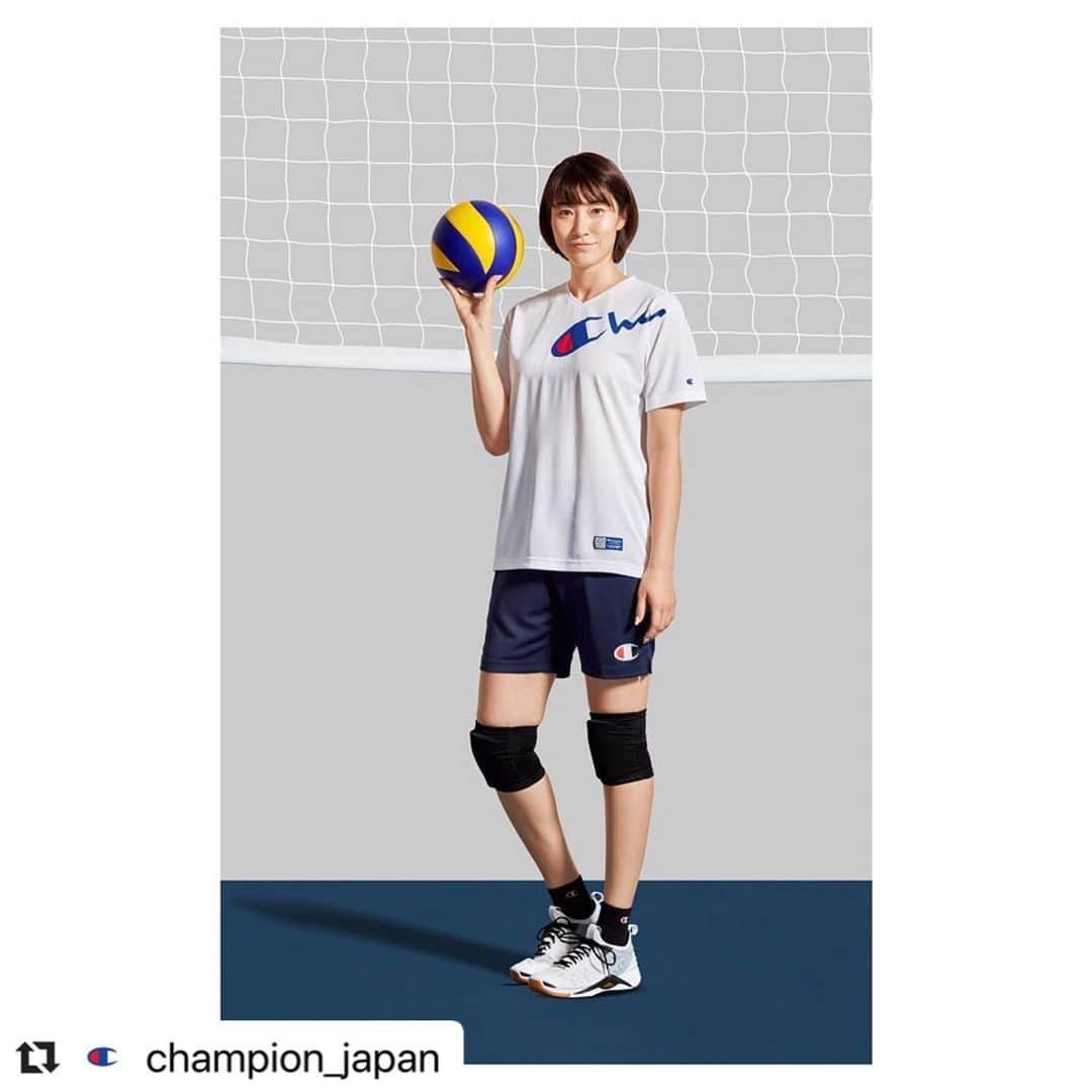 狩野舞子さんのインスタグラム写真 - (狩野舞子Instagram)「・ @champion_japan さんからのお知らせをシェアさせていただきます💕 ・ ・ 【どの色が好き??カラーが豊富な新バレーボールウェア!!!】 ﻿ 元バレーボール日本代表の狩野舞子氏をアドバイザーに迎えて 開発されたとことん機能性にこだわった 「バレーボールTシャツ」を 抽選で3名様にプレゼント！ ・ 応募方法：@champion_japan をフォロー＆投稿に「4色のうち好きなカラー」をコメント！﻿ ・ 締切：7/19（日） ・ 全国の大型スポーツ専門店スーパースポーツゼビオの限定店舗で発売されます。 ぜひ店頭で手にとってみてください。 ﻿ 当選者の方には @champion_japan から DMでご連絡させていただきます。 ﻿ 皆さまのご応募お待ちしております！ ﻿ ・ #champion #championjp #volleyball #チャンピオン #バレーボール #バレーウェア #ハイキュー #排球 #プレゼント企画 #プレキャン」6月19日 22時13分 - kanochan715