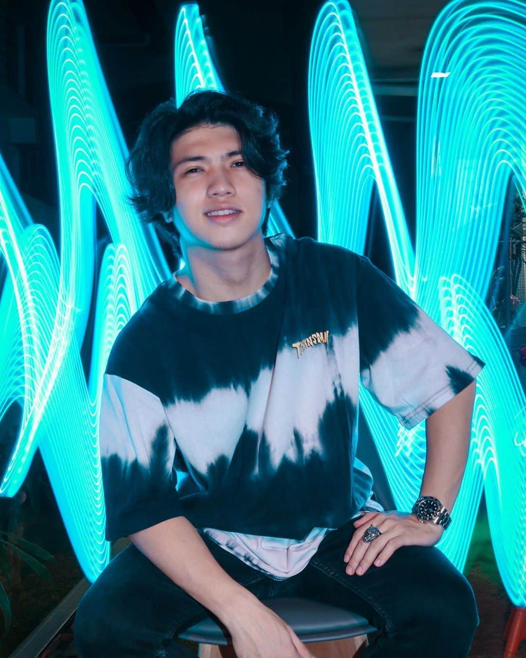 Ranz Kyleさんのインスタグラム写真 - (Ranz KyleInstagram)「Bright idea💡🎨 #lightpainting」6月19日 23時10分 - ranzkyle