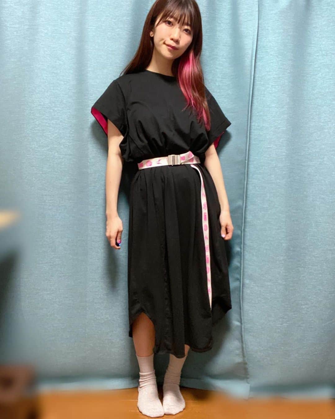 ぱいぱいでか美のインスタグラム：「絵恋ちゃんからもらったベルトとありぼぼからもらった靴下❤︎ ꙳ #onepiece #MILKFED #belt #MILKBOY #sox #Tabio #俺はインスタグラマーになりてぇ #絵恋ちゃん #ありぼぼ @shibata_aribobo ꙳ 友達からもらったもんコーディネートです☻ 絵恋ちゃんもありぼぼも私の好みを把握しまくってくれてて本当にありがとう… それぞれの、大切なダチを 服で合体させております………… 象もオーロラも可愛い〜〜〜〜〜〜(T . T)❤︎ ワンピースは去年買ったやつです。」