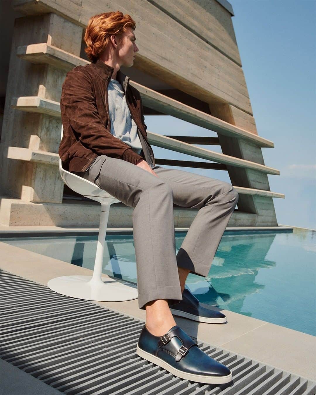 サントーニのインスタグラム：「Casual takes on a polished edge with elevated sneaker-inspired soles.  #Santoni #madeinSantoni」