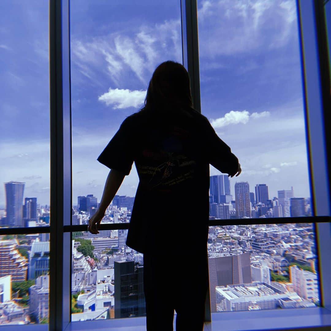 長月翠さんのインスタグラム写真 - (長月翠Instagram)「空がきれいだから良い一日になりそう」6月20日 11時26分 - miffy00517