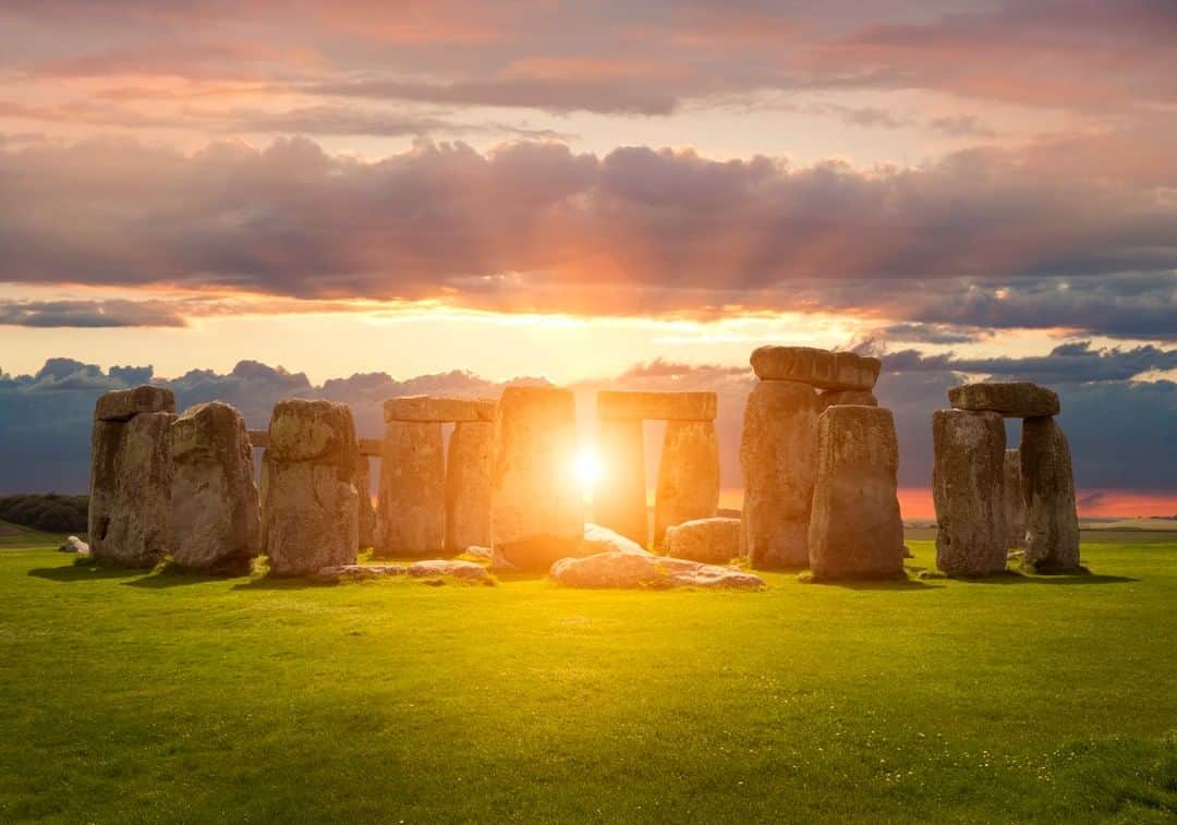 Lonely Planetのインスタグラム：「The Summer Solstice is happening this weekend and for some countries, this means the beginning of summer. For many, the longest day (or shortest night) of the year is a time for revelry steeped in local culture and history. Although many celebrations have been cancelled this year there are many that are live streaming the event instead. Tap the link in our bio to find out where our favorite summer solstice celebrations take place.」