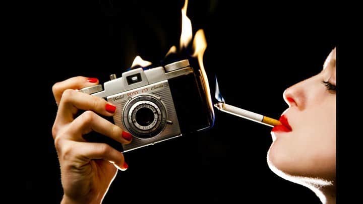 タイラー・シールズのインスタグラム：「I started filming my shoots in 2005 because people thought everything was photoshopped, 15 years later they still do and we still film videos to show the extra mile I go to do everything I can to create real moments, no CGI fire when we blow it up it’s real. The song for this video is California by Lana Del Rey and if you had to pick one clip from this video to be at or be in which would it be?」