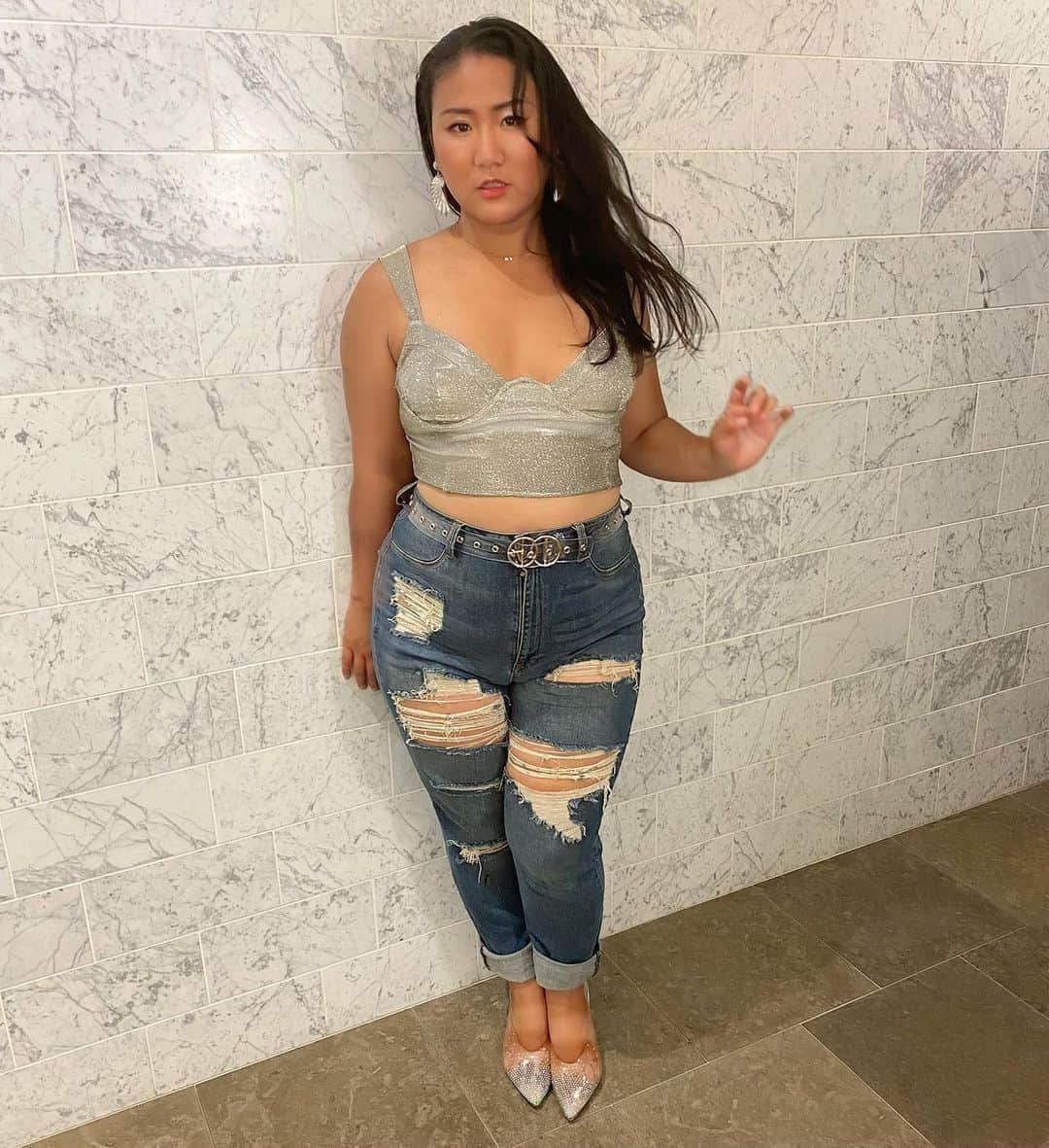 のインスタグラム：「A modern Cinderella 🦋 Shoes @shoedazzle #shoedazzlepartner」