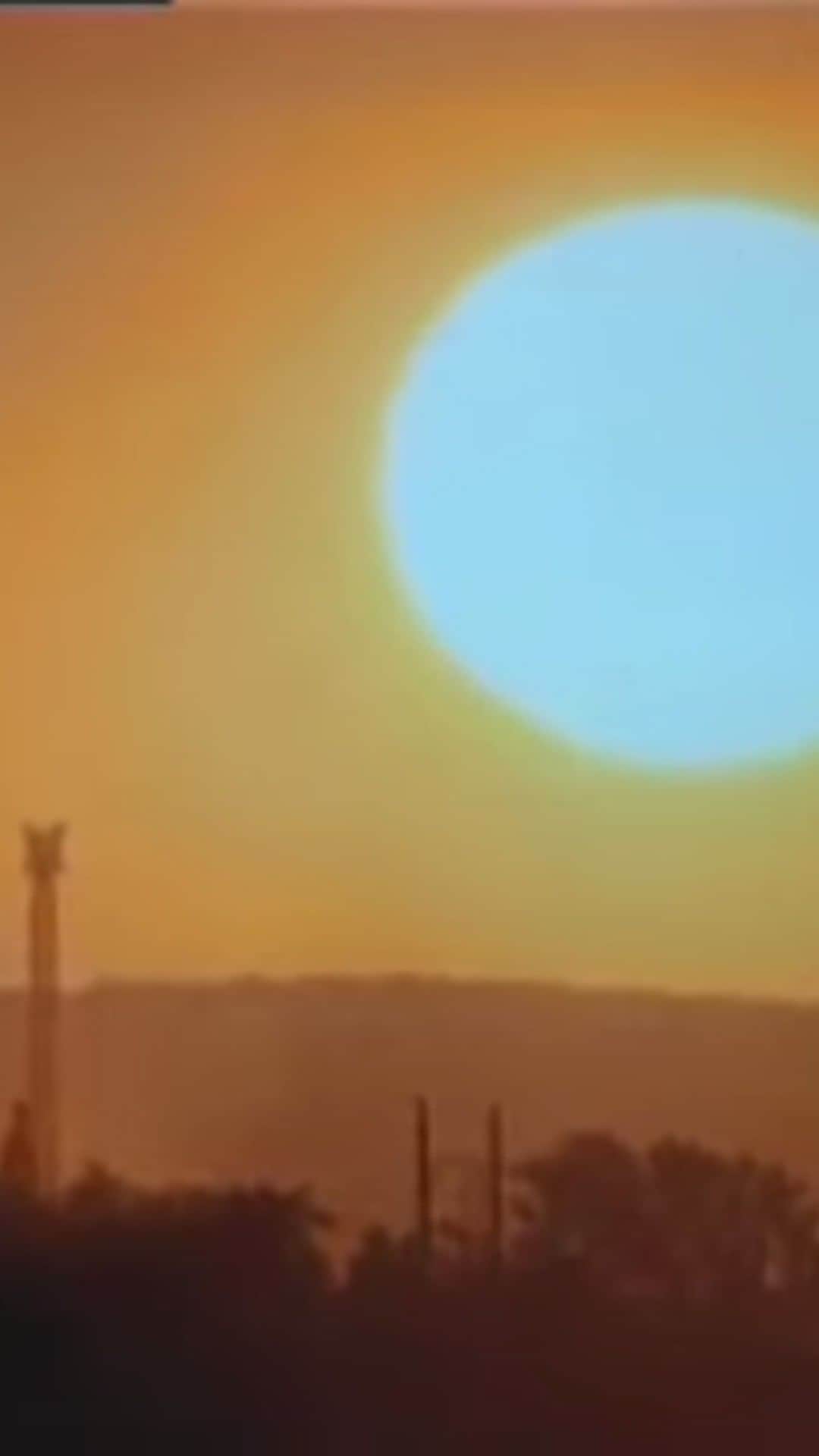 A Place to Bury Strangersのインスタグラム：「The second official video from A Place To Bury Strangers' self titled debut on Killer Pimp records for the song "The Falling Sun". The video was directed by David Yoonha Park: http://www.yoonhapark.com/. The footage is culled from a late 70's made for TV movie entitled "Lathe of Heaven," the first sci-fi movie ever produced for public television and based on a Ursula K. Le Guin novel.」