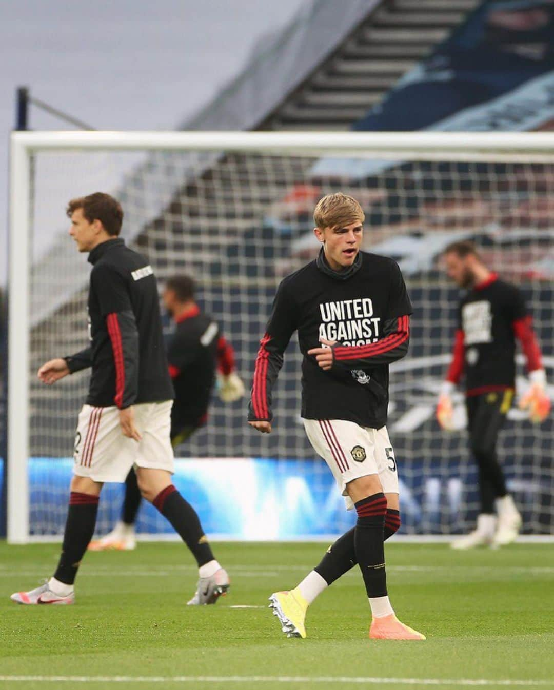 マンチェスター・ユナイテッドさんのインスタグラム写真 - (マンチェスター・ユナイテッドInstagram)「Our 99-day wait for competitive football is nearly over 😤 #MUFC #PremierLeague」6月20日 4時04分 - manchesterunited