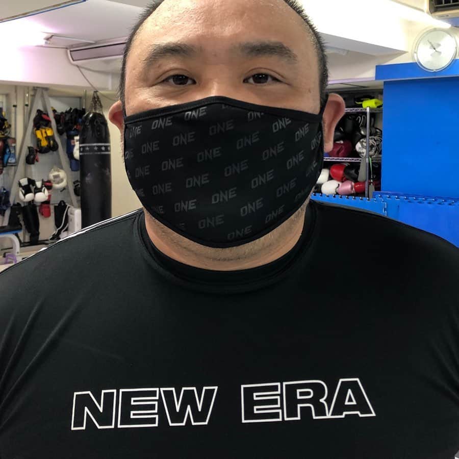 丸山ゴンザレスのインスタグラム：「ONE からマスクが届いたよ！ #onechanpionship」