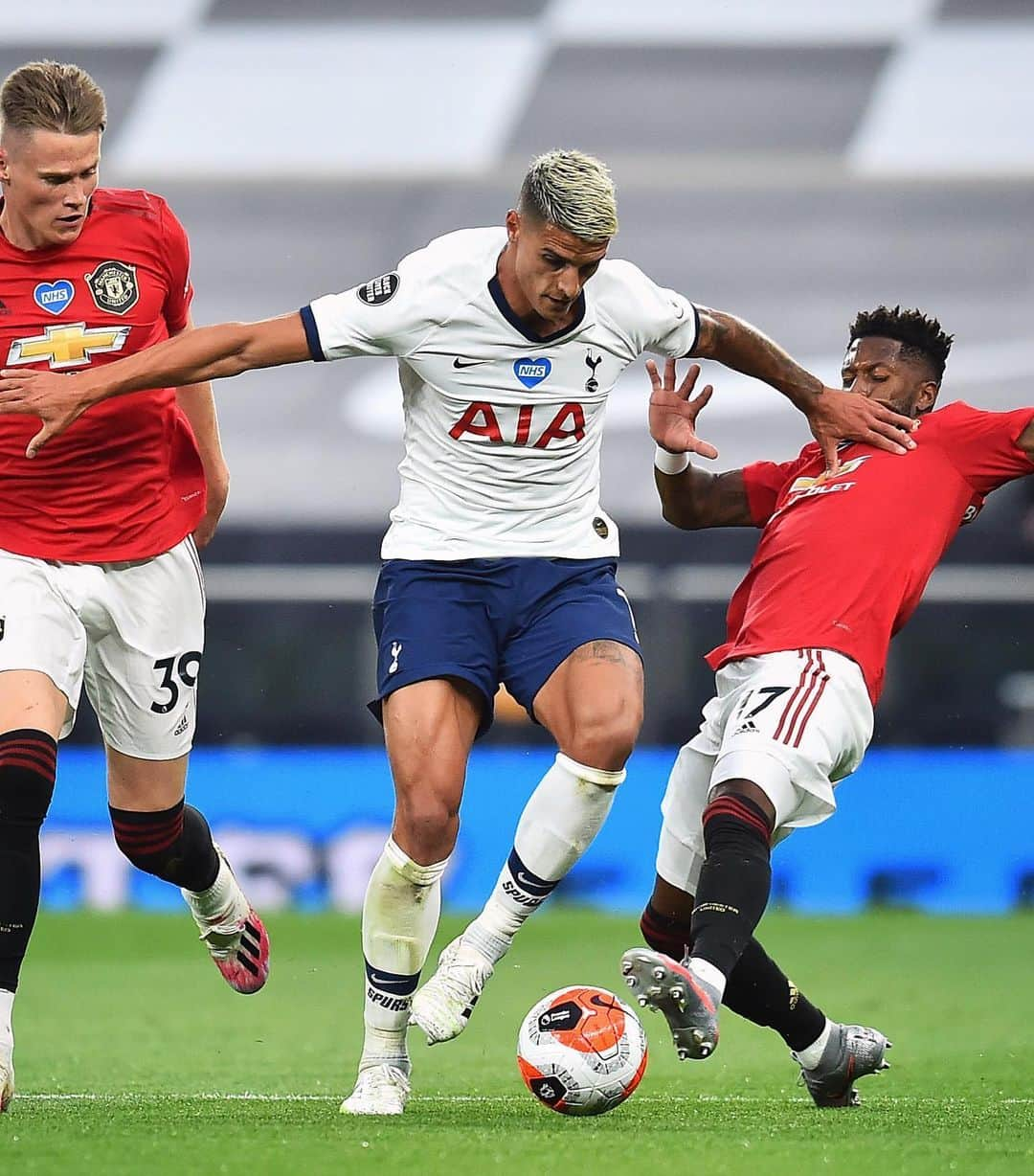 マンチェスター・ユナイテッドさんのインスタグラム写真 - (マンチェスター・ユナイテッドInstagram)「🔙 into the thick of it. #MUFC #PremierLeague」6月20日 4時40分 - manchesterunited