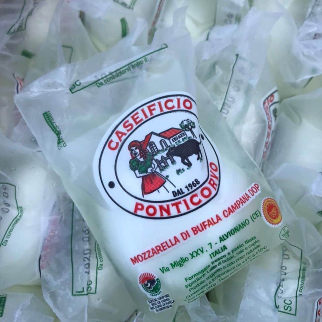 ポジリポのグルメインスタ