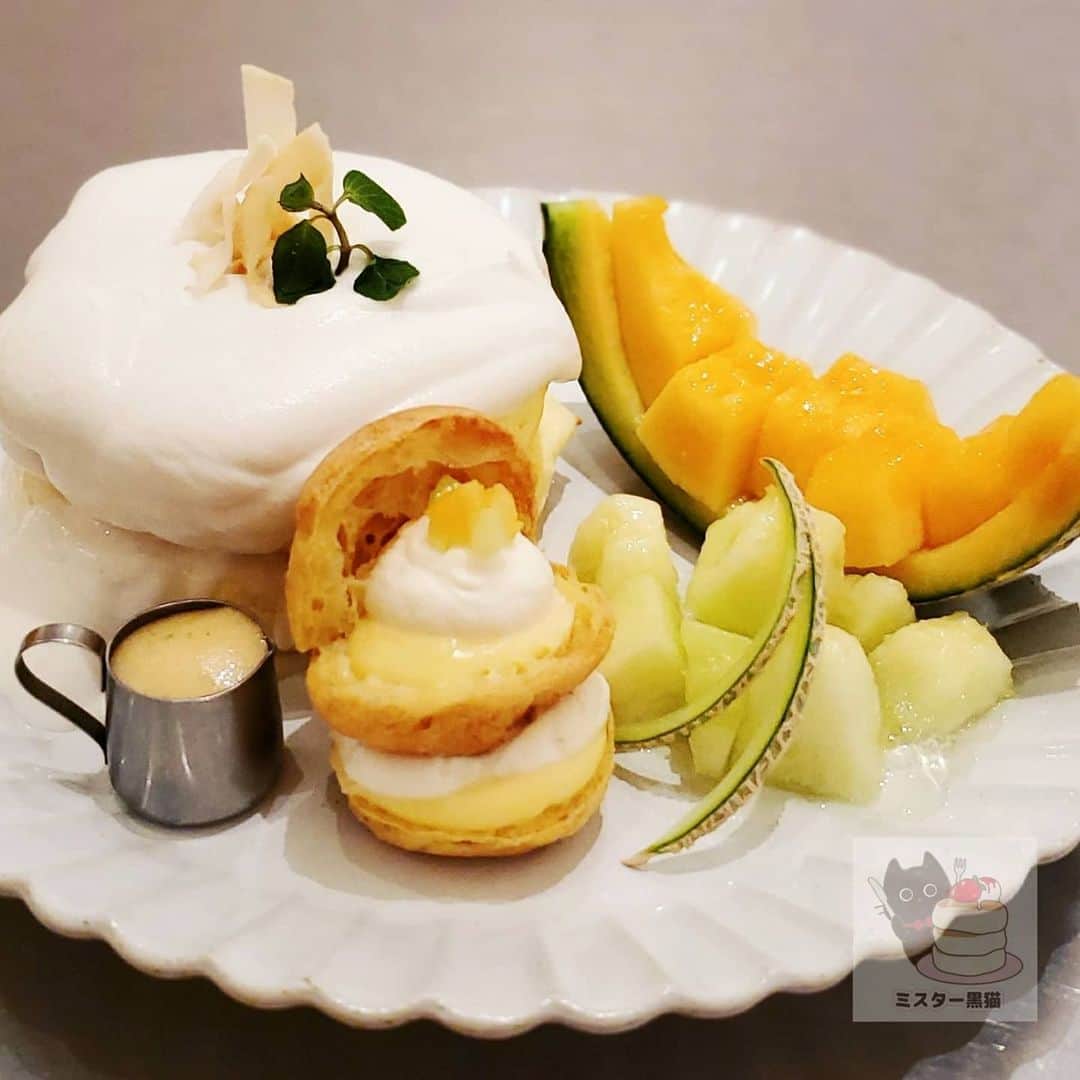 ミスター黒猫（黒猫仙人）のグルメインスタ