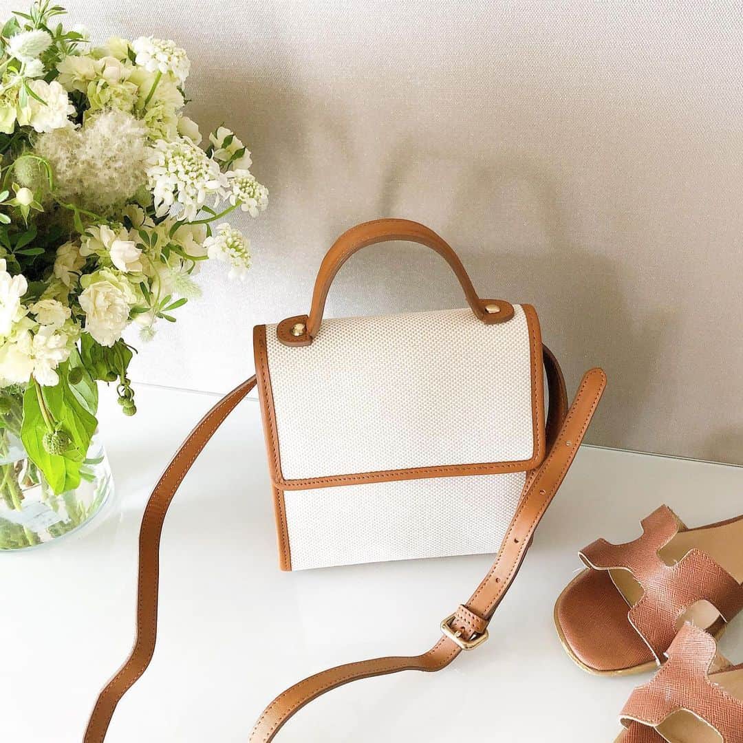 saaaay_kさんのインスタグラム写真 - (saaaay_kInstagram)「2020.06.20 coordinate…♡ しまむらの900円セットアップ もう一色はこんなカラーでした^ ^ ・ ・ UNIQLOカーディガンこの日は イエローを差し色に！ ・ ・ cardigan/ @uniqlo setup/ #しまむら bag/ @zakkabox_  inner/ @gyugyugyu_lme」6月20日 20時48分 - saaaay_k