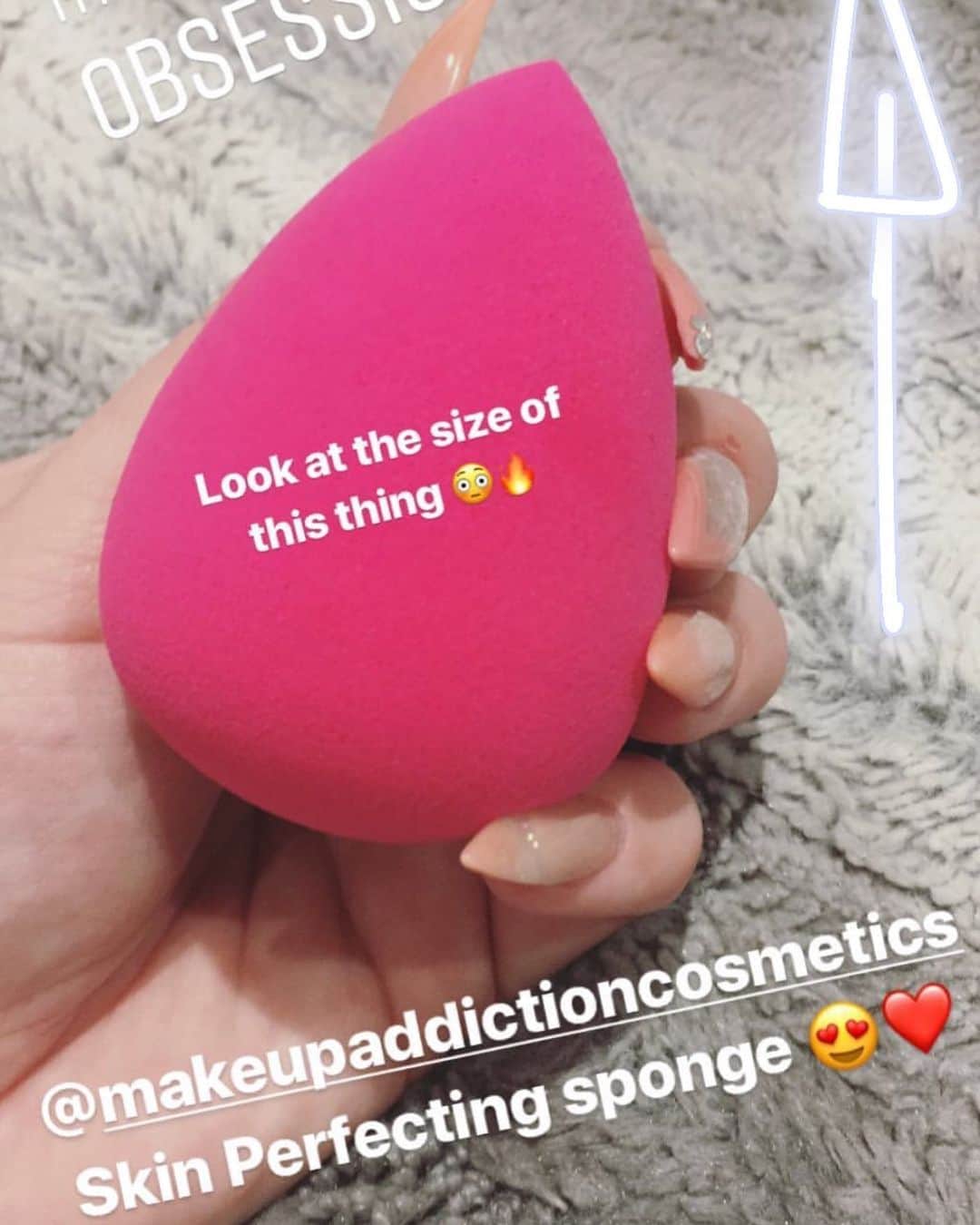 Makeup Addiction Cosmeticsさんのインスタグラム写真 - (Makeup Addiction CosmeticsInstagram)「Our skin perfecting sponge is the best one out there. If you haven’t tried it yet, you’re sleeping on it! You can get it now with the cradle with FREE international shipping! 3 days only! Enter code: FREE at checkout 🌏🌏🌏 Shot by @balanceofbeautee 💜 #makeupaddictioncosmetics」6月20日 20時53分 - makeupaddictioncosmetics