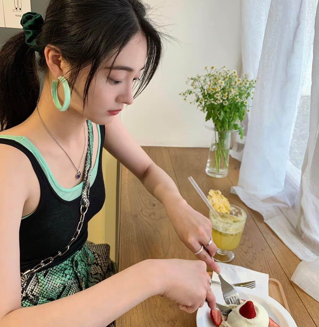 チュ・ギョルギョンさんのインスタグラム写真 - (チュ・ギョルギョンInstagram)6月20日 19時23分 - zhou_jieqiong1216