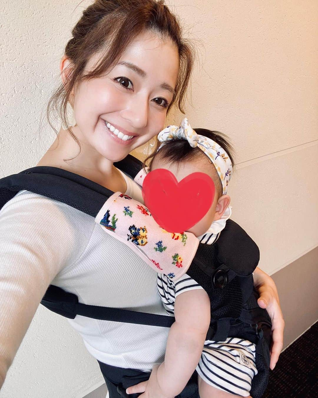 水野佐彩さんのインスタグラム写真 - (水野佐彩Instagram)「・ FAMILY DAY👨‍👩‍👧❤️ すべてタグつけてあります🏷 #sサイズコーデ #153cmコーデ #おちびコーデ #ママコーデ #新米ママ #ママライフ #令和2年ベビー #2020年ベビー #女の子ママ」6月20日 19時24分 - saaya_mizuno