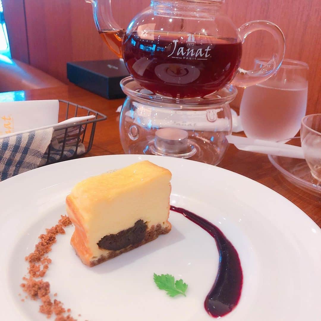 鮭山未菜美のグルメインスタ