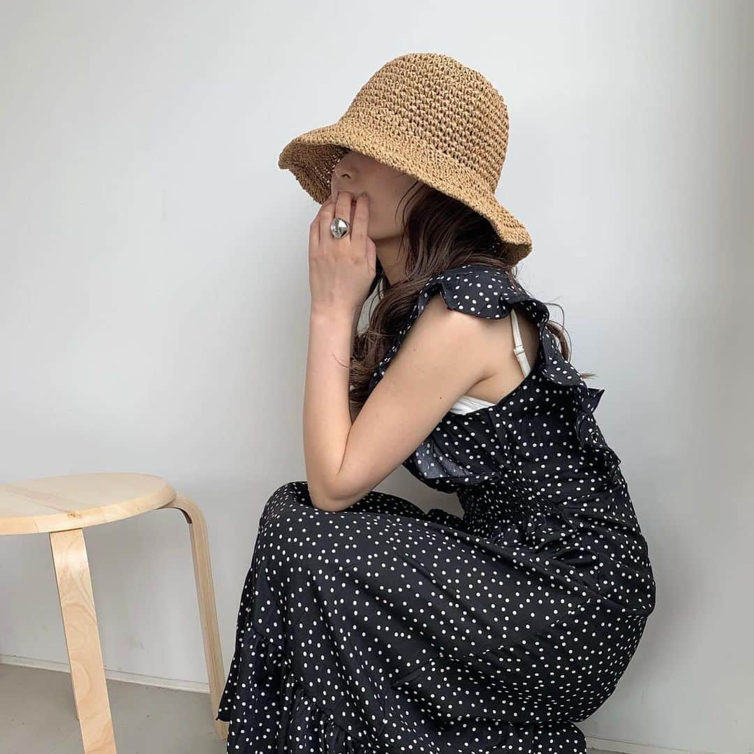 高田茉実さんのインスタグラム写真 - (高田茉実Instagram)「夏はさらっとワンピース きたいね🤍🤍 @lilou__official」6月20日 20時22分 - __mamico