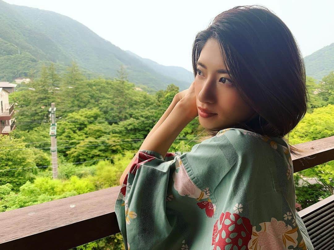 のインスタグラム：「. . 身体も心もポッカポカ♨️ .  #温泉 #強羅温泉 #女旅 #温泉最高 #緑と温泉 #最高の癒し #贅沢時間 #贅沢時間をありがとう #感謝感激」
