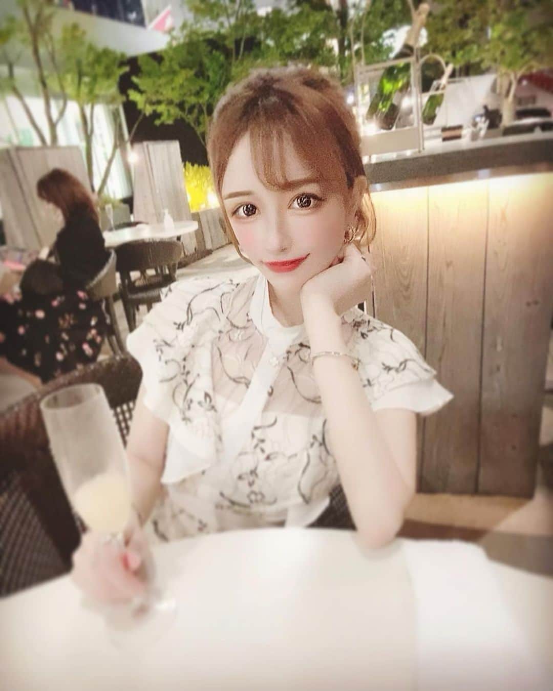 𝑯𝒊𝒏𝒂𝒏𝒐のインスタグラム：「. . ヴァイオレットエヴァーガーデン 💐💜💐💜💐 . . . . . . . . . #東京#六本木#西麻布#歌舞伎町 #셀카#팔로우미 #粉我#时装#ootd#dress #チャイボーグ#ワンホン #中国メイク#韓国メイク #おるちゃん#オルチャン#ワンピース」