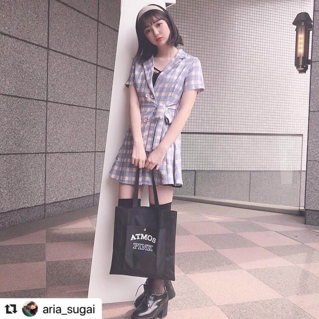 Popteenさんのインスタグラム写真 - (PopteenInstagram)「レギュラーモデル、ありぽんが愛用中のバッグは、Popteen7月号付録のトート😳😳😳💖シンプルだから、いろんな服のテイストに合わせやすくてオススメだよ🙆‍♀️ Repost @aria_sugai with @make_repost ・・・ Popteen7月号の付録は　atmos pinkさんのトートバッグ💗 たくさん入って本当に使いやすい😊 どんなコーデにも合うけど、アリアは２つコーデ考えたから見てねー💕 服のブランドはタグ付けしています。 みんなもこのトートバッグでお出かけするの楽しみだね✨✨ #popteen  #popteen付録  #popteen7月号  #atmospink  #トートバッグ  #ありぽん  #ありぽんふぁっしょん  #レギュラーモデル」6月20日 15時15分 - popteen_official