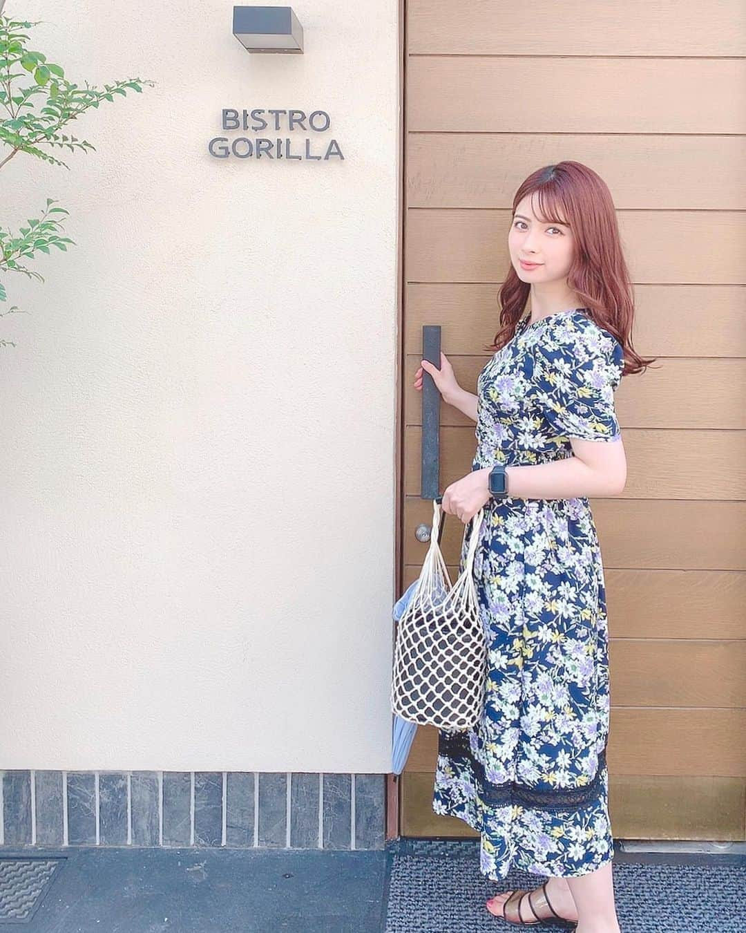 綾瀬麗奈さんのインスタグラム写真 - (綾瀬麗奈Instagram)「. お店の名前のクセが強め😌💐 ビストロゴリラ 予約してお伺いしました🍽 . 落ち着いた雰囲気で美味しかったです🥰✨ . . . #ビストロゴリラ #ビストロ #ランチ」6月20日 15時22分 - ayasereina