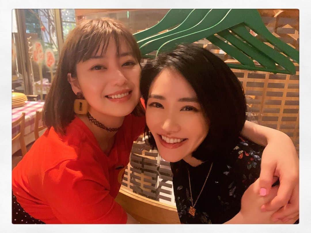 冨手麻妙のグルメインスタ