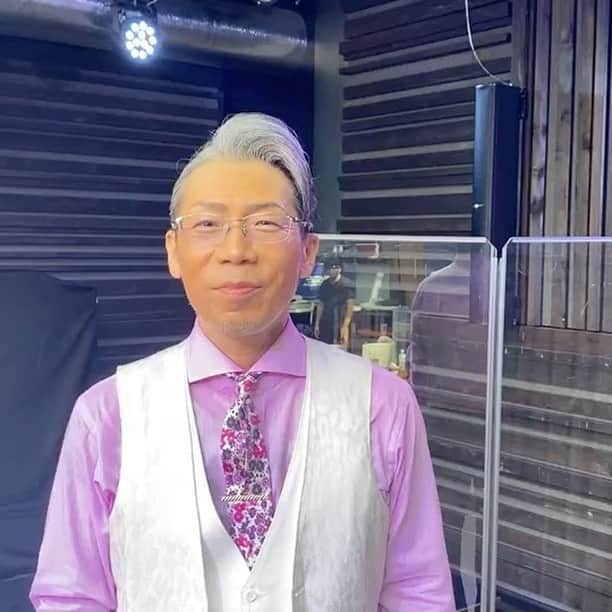 火口秀幸のインスタグラム：「皆々様 #HIDEBOHインタラクティブライブストリーム 沢山の皆様にお越し頂きました。 心から　心から　 感謝でございます。 このような時期に　 御覧下さいました事、 嬉しかったですし 負けないで　踊り続け 早く、生で 皆さんにお逢い出来ます事を。 ありがとうございました #吉本坂46 #RED #HIDEBOH」